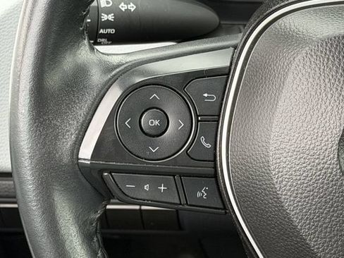 Used 2025 Toyota Corolla SE FWD image 14