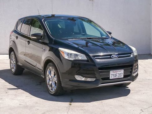 Used 2013 Ford Escape SEL FWD image 3