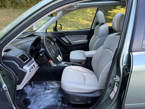 Used 2018 Subaru Forester 2.5i Premium image 23