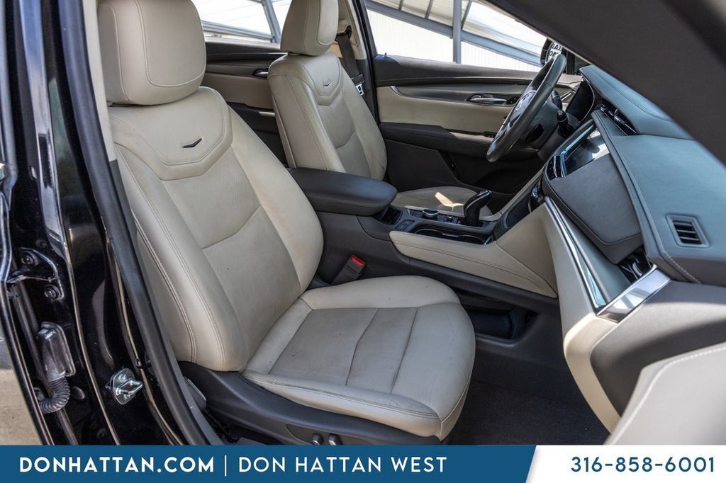 Used 2020 Cadillac XT5 Premium Luxury AWD/4WD image 20