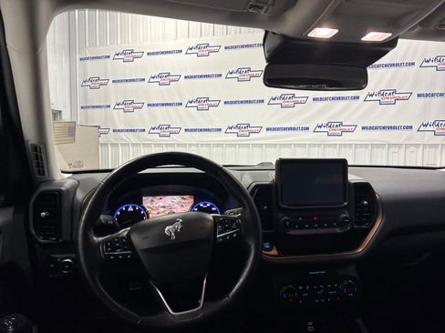 Used 2021 Ford Bronco Sport Outer Banks AWD/4WD image 2