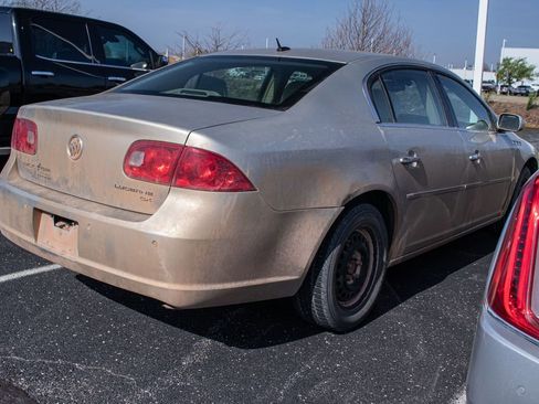 Used 2008 Buick Lucerne CX w/ Driver Confidence Package image 4