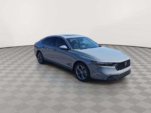 New 2025 Honda Accord EX-L image 3