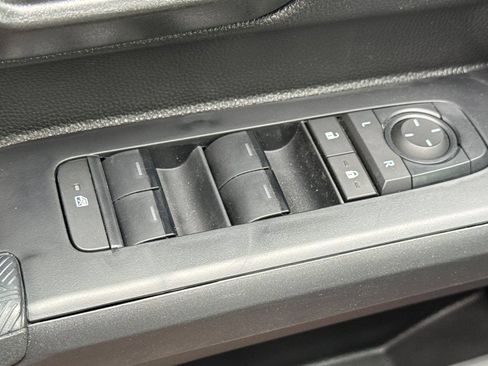 New 2026 Toyota Tacoma SR5 RWD image 12