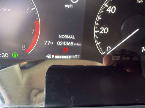 Used 2024 Honda CR-V EX-L image 25