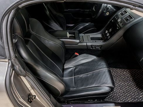 Used 2008 Aston Martin V8 Vantage Roadster RWD image 29
