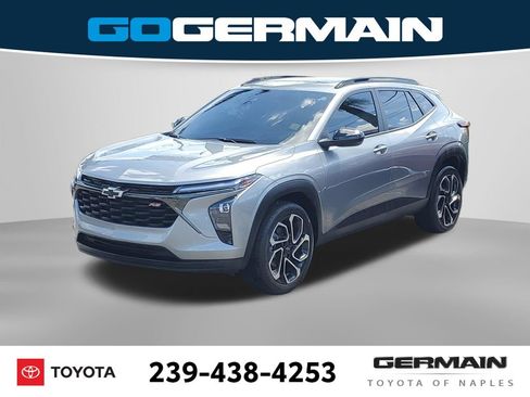 Used 2024 Chevrolet Trax RS w/ Sunroof Package FWD image 1