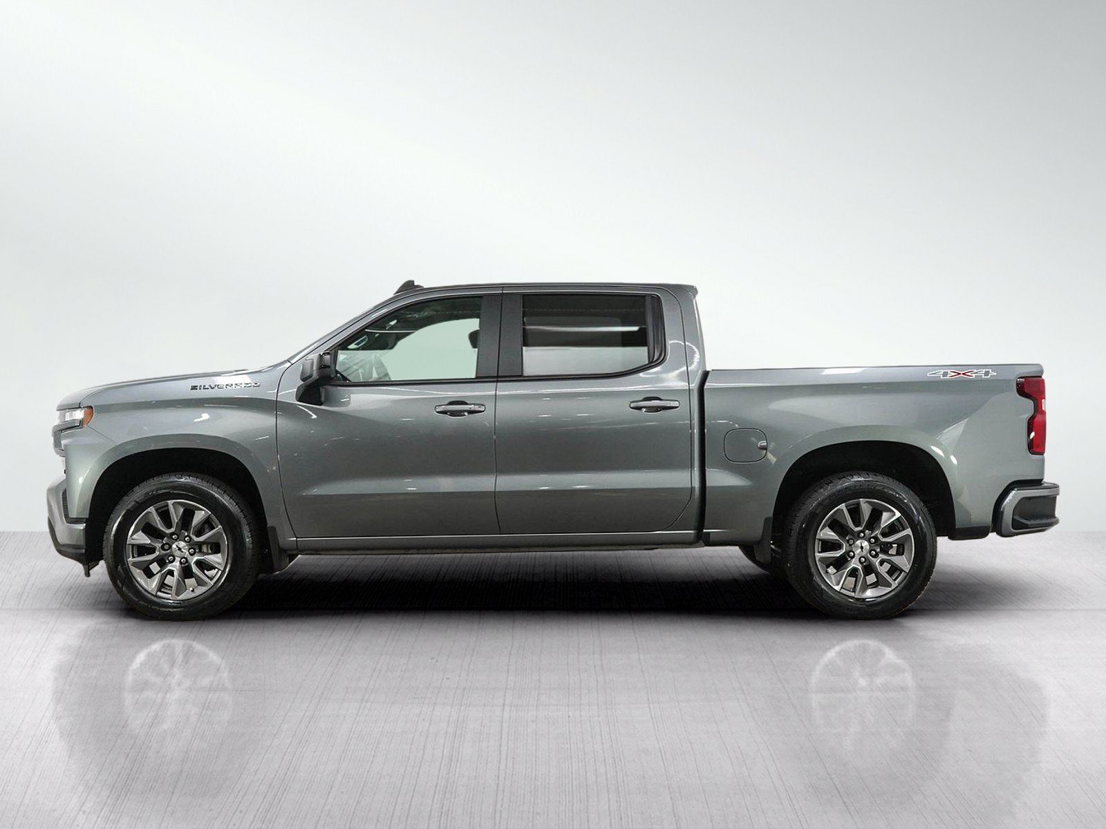 Used 2020 Chevrolet Silverado 1500 RST w/ All-Star Edition AWD/4WD image 2