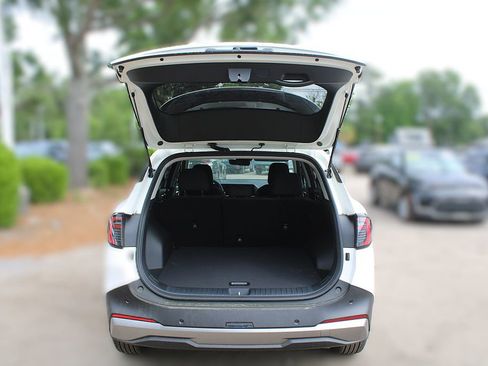 New 2026 Kia Sportage LX FWD image 9