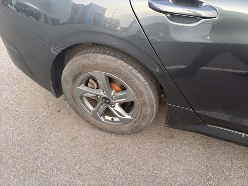 Used 2021 Kia K5 LXS AWD/4WD image 3