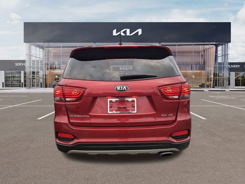 Used 2020 Kia Sorento EX image 5