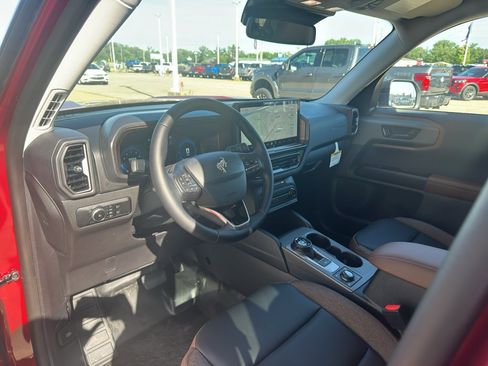 New 2026 Ford Bronco Sport Outer Banks AWD/4WD image 13