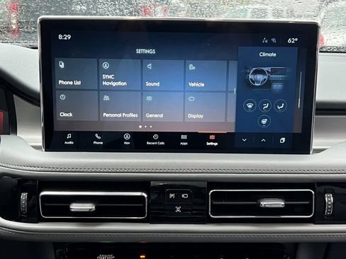 Used 2023 Lincoln Nautilus Reserve w/ Monochromatic Package image 23