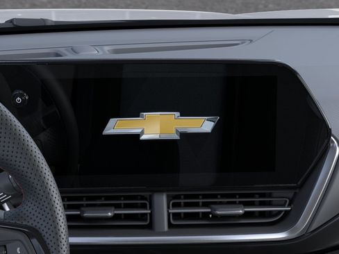 New 2026 Chevrolet Trax RS w/ Driver Confidence Package FWD image 20