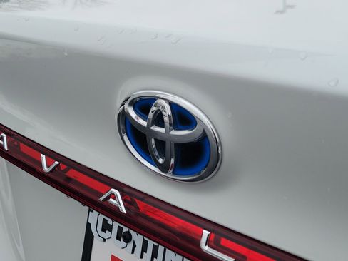 Certified 2021 Toyota Avalon Limited w/ Advanced Safety Package image 7