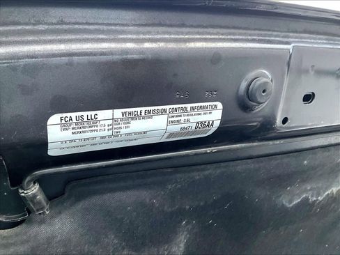 Used 2021 Jeep Wrangler Unlimited Rubicon image 34