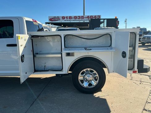 Used 2021 RAM 2500 Tradesman image 10