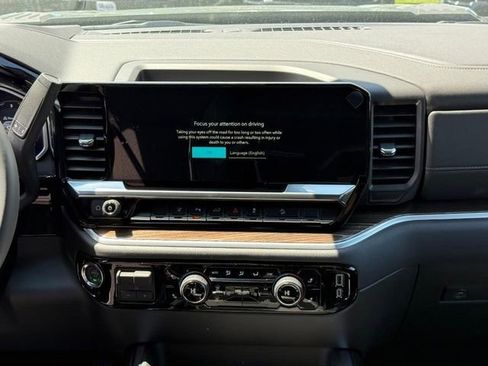 New 2026 Chevrolet Silverado 2500 LT w/ All Star Edition AWD/4WD image 9
