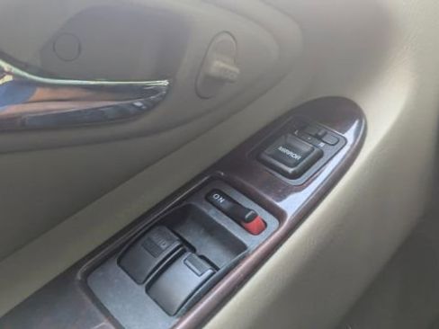 Used 2000 Honda Accord EX image 32