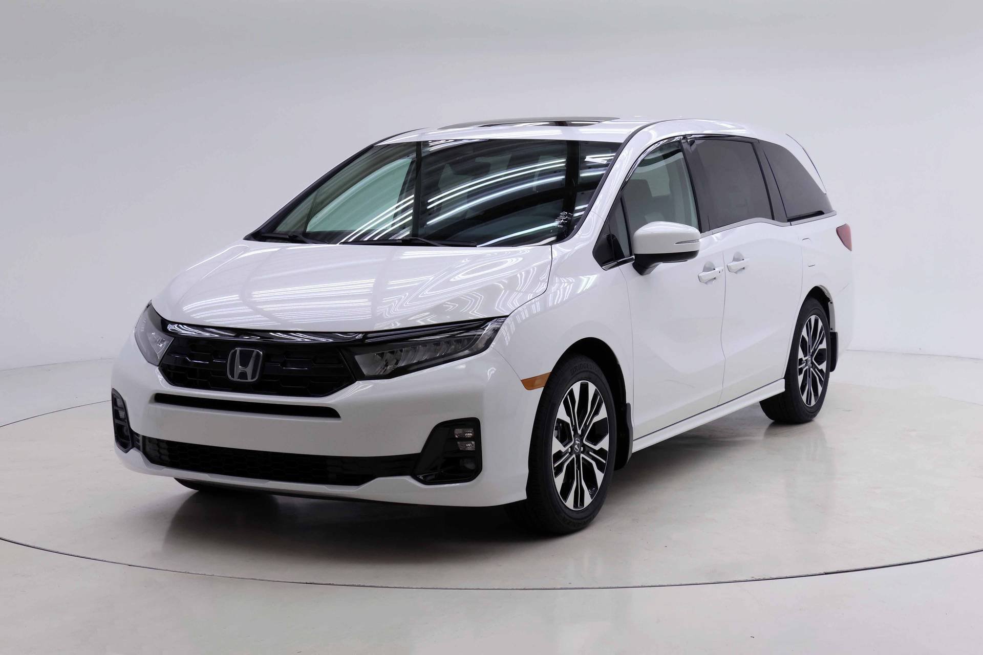 New 2027 Honda Odyssey Elite image 1
