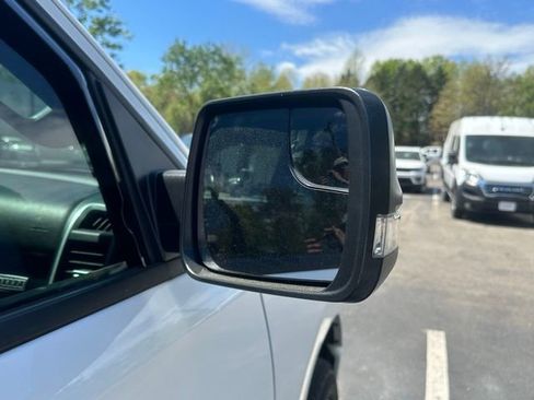 Used 2022 RAM 1500 Big Horn w/ Night Edition image 13