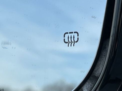 New 2025 Jeep Grand Cherokee Limited w/ Trailer Tow Package image 43