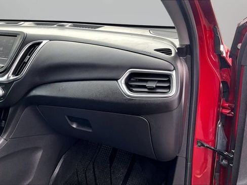 Used 2023 Chevrolet Equinox LT image 15