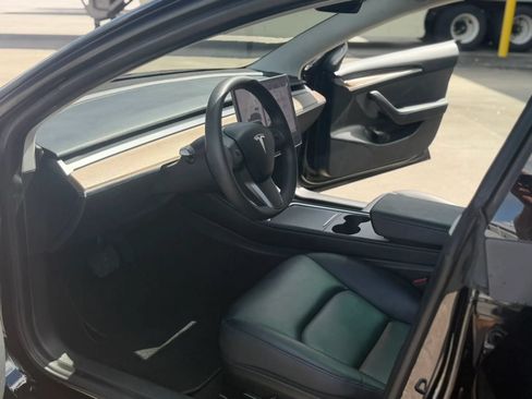 Used 2023 Tesla Model 3 Standard Range RWD image 16