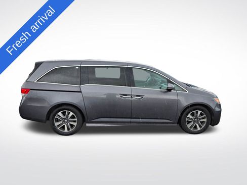 Used 2016 Honda Odyssey Touring image 4