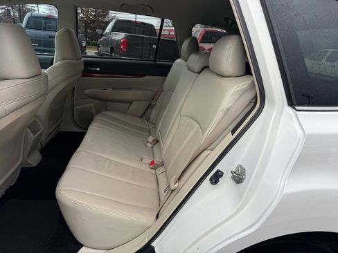 Used 2011 Subaru Outback 2.5i Limited w/ PWR Moonroof Pkg image 13