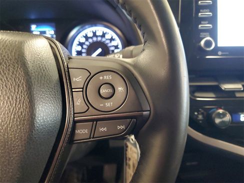 Used 2024 Toyota Camry SE image 23