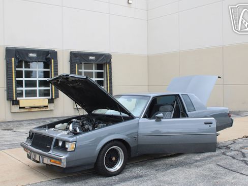 Used 1987 Buick Regal Coupe RWD image 8