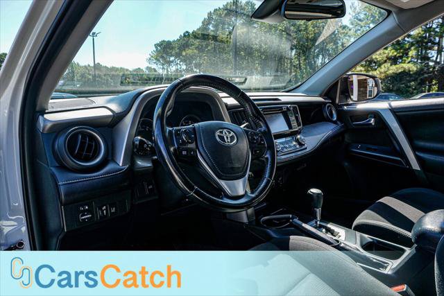Used 2017 Toyota RAV4 XLE FWD image 19