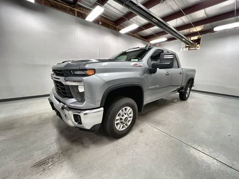 Certified 2025 Chevrolet Silverado 2500 LT w/ All Star Edition AWD/4WD image 1
