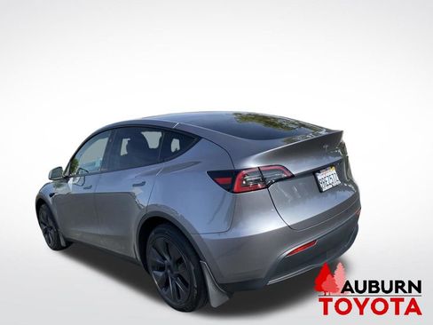Used 2025 Tesla Model Y Long Range AWD/4WD image 5