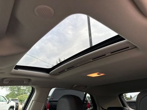 Used 2019 Buick Encore Sport Touring w/ Safety Package FWD image 23