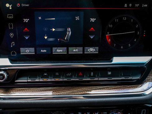 Used 2024 GMC Sierra 1500 Elevation image 21