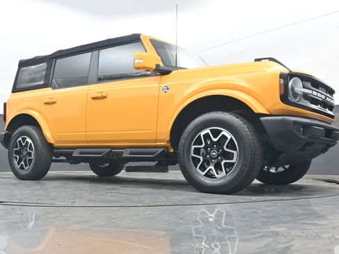 Used 2022 Ford Bronco Outer Banks image 27