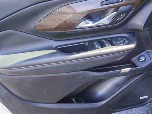 Used 2019 GMC Terrain Denali image 18