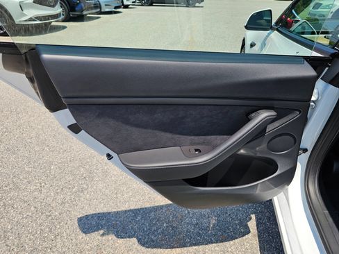 Used 2023 Tesla Model 3 Standard Range RWD image 21