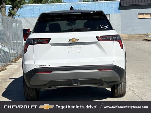 New 2026 Chevrolet Equinox LT w/ Safety and Technology Package image 5