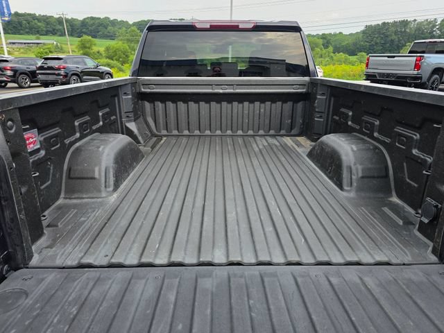Used 2023 Chevrolet Silverado 1500 LT w/ Z71 Off-Road Package AWD/4WD image 11