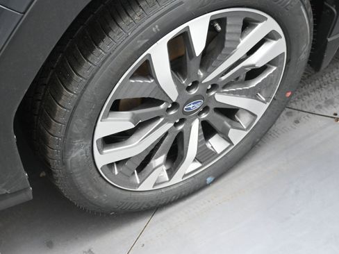 New 2026 Subaru Forester Touring AWD/4WD image 17
