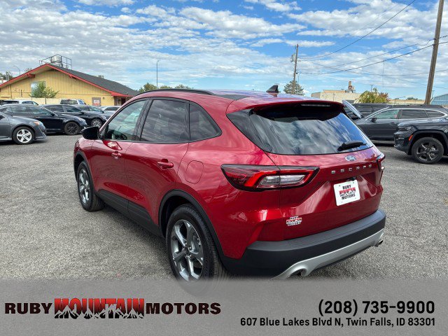 Used 2026 Ford Escape ST-Line AWD/4WD image 5