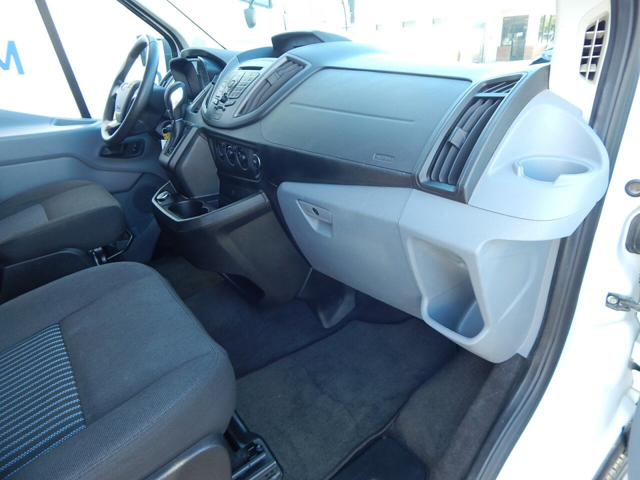 Used 2018 Ford Transit 350 XL RWD image 20