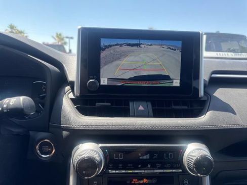 Used 2023 Toyota RAV4 XLE FWD image 30