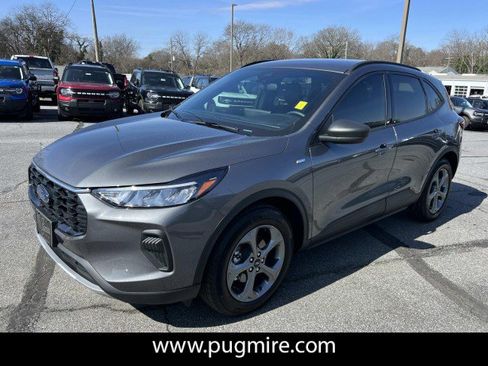 Used 2025 Ford Escape ST-Line w/ Tech Pack #1 image 3