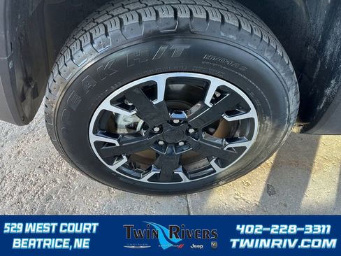 Certified 2023 Jeep Renegade Latitude image 8