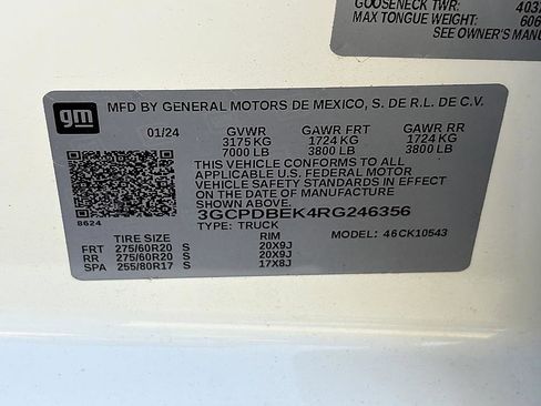 Used 2024 Chevrolet Silverado 1500 Custom AWD/4WD image 19