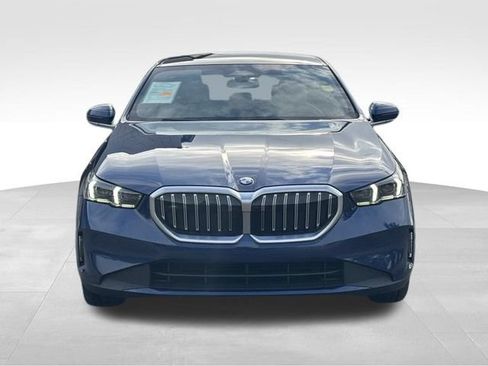 Certified 2026 BMW 530i RWD image 13